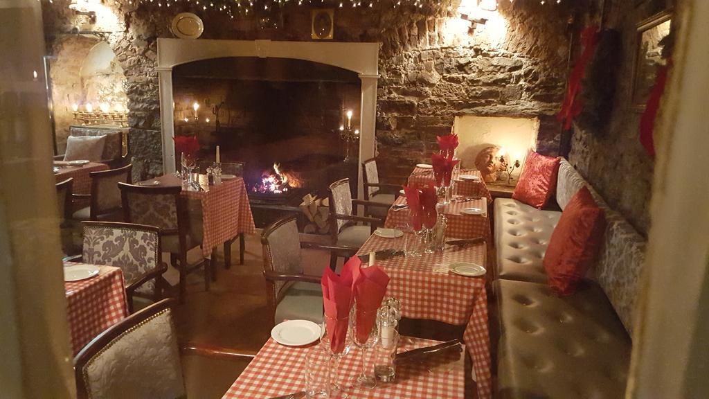 Finnegans Hostel And B&B Accommodation Τράλι Εξωτερικό φωτογραφία