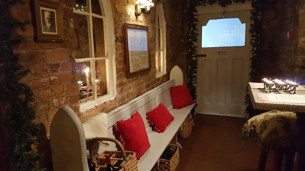 Finnegans Hostel And B&B Accommodation Τράλι Εξωτερικό φωτογραφία